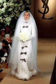 Perhaps one of the most difficult things for us to do is to choose a notable and joyous dress for men. Yves Saint Laurent 17 Wedding Dresses Da Ispirazione Vogue Italia