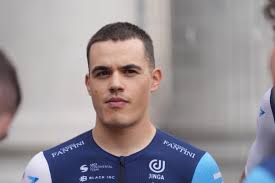 Pau Martí, Jakob Omrzel, Adrìa Pericas, Pavel Nóvak en Noah Hobbs: 5 minder  bekende pareltjes in de Giro Next Gen 2025