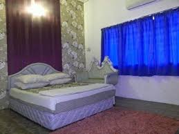 Cukup sayang melihat keadaan bangunan ini yang cukup uzur dan mula mereput menunggu masa untuk rebah dan runtuh menyebah bumi. Tempat Menarik Homestay Leena Teluk Intan Cari Homestay
