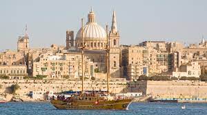 Location, size, and extent topography climate flora and fauna environment population migration ethnic groups languages religions. Sudeuropa Malta Sudeuropa Kultur Planet Wissen