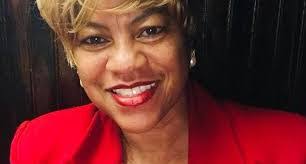 Vonda Thomas's Instagram, Twitter & Facebook