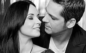 In seara zilei de 10 ianuarie 2013, unii dintre cei mai iubiti artisti din romania, care formeaza o familie superba si sunt un model de reusita profesionala prin munca si. Andreea Marin Banica Si Stefan Banica Jr Un An De Poveste Articole Revista Viva Ro