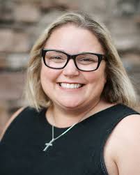 Meet the Flagship Class of 2020! Introducing Stephanie Uter, Bozeman. A  native of Athens, Georgia, Stephanie began her career in political  fundraising, working for Newt Gingrich, Marco Rubio and all Republican  committees