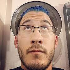 Andrew Pacay's Instagram, Twitter & Facebook