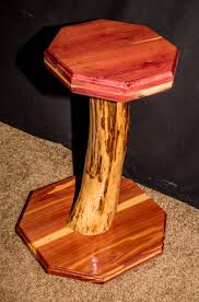 Cedar End Table With Cedar Log Leg Bkwooddesigns Com Log Furniture Wood Projects End Tables
