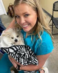 Ginger Stafford's Instagram, Twitter & Facebook