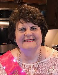 Phyllis Hinkle's Instagram, Twitter & Facebook