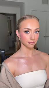 Soft Elegant Glowing Makeup Tutorial by LA Artist