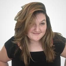 Mary Skillman's Instagram, Twitter & Facebook