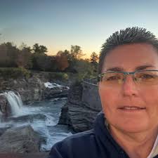 Cheeseburger casserole! Seriously the best recipe I have tried so far!My  husband even loved it and he's not doing the dite thing! It's so  unbelievably easy too!!🤤