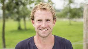 De boer zoekt.vrouw , 03:22. Boer Zoekt Vrouw Knappe Tom Heeft Al Een Vriendin