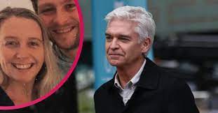 Tv host reveals family's reaction to statement. Molly Schofield Phillip Schofield S Daughter Moves In With Boyfriend Will