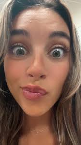 This trend but Legally Lyric style! 🥰🌺✨ #legallylyric #lawschool  #lawstudent #school #happymonday #trend #hehe #fyp