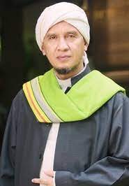 Dalam tradisi keilmuan islam, sanad itu penting. Syeikh Muhammad Nuruddin Marbu Al Banjari Al Makki Author Of Khalifah Zuhud Umar Bin Abdul Aziz