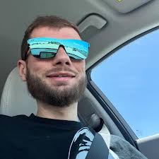 The world lost a great man today. My father passed away this afternoon  after living a very interesting and exciting life of 91 yrs traveling and  seeing this wonderful world . Fishing