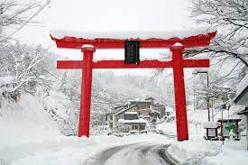 Torii In The Snow Torii Gate Wallpapers Torii Gate Shinto