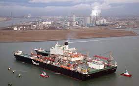 It will raise 25 meter when the. Pioneering Spirit Heavy Lift Construction Vessel Allseas Group
