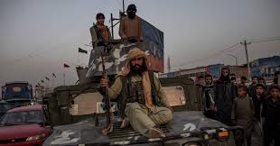 Cựu tổng thống trump vừa kêu gọi người kế nhiệm joe biden từ chức sau khi taliban giành kiểm soát hoàn toàn thủ đô kabul và tuyên bố giành chiến thắng. 93i9n5vm Bujnm