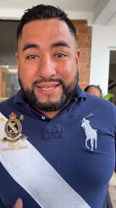 Periodista Samuel Orozco added...