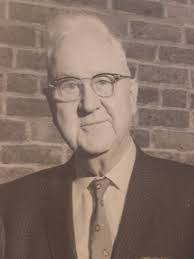 Lewis Comer's Instagram, Twitter & Facebook