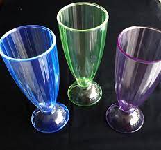 Entah itu acara pernikahan acara ulang tahun atau bahkan bisa juga digunakan sebagai souvenir. Jual Gelas Juice Jus Cafe Cantik Bening Milkshake Beer Susu Di Lapak Rosi Plastik Bukalapak