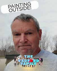 It's time to paint some bedroom drawers... but not everything went to plan!  😂😂