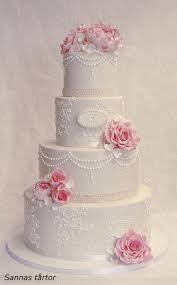Lace And Pearl Wedding Cake Wedding Cake Pearls Wedding Cakes Vintage Lace Wedding Cake