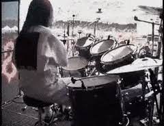 Discover and share the best gifs on tenor. Best Joey Jordison Musical Artist Gifs Gfycat