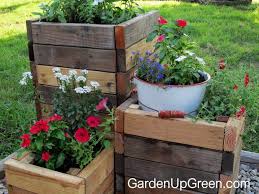 diy pallet and wood planter box ideas