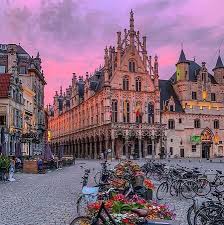 Χαλαρώνει περαιτέρω τους περιορισμούς από τις 27 ιουνίου. Kai Edw 8elw Na Pame Mpriz Sto Belgio Sth Dytikh Flandra Ara Grapse Mia Bry3elles Kai Mia Mpriz Foto Di Bruges Fiandre Occidentali Tripadvisor