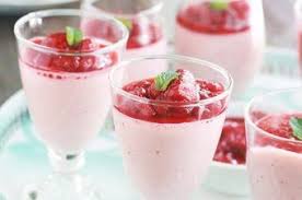 Panna Cotta Aux Fraises Et Vanille Coulis De Fraises Cuit Recette Recettes De Smoothie Sains Smoothie Recette Savoir Maigrir
