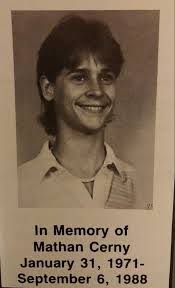 Leigh Posey's Instagram, Twitter & Facebook