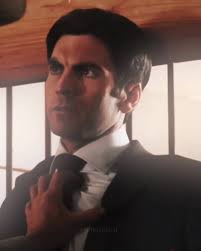 Does Wes Bentley Wear Wig