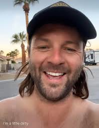 OnThisDay 11/11/2016 Keith Harkin's #1 Billboard-Chart Christmas Album  "Nollaig" was Released! 🎅🏼🎶☘️ HERE'S A LIVE CHAT KEITH DID IN 2016 ABOUT  THE NOLLAIG:  https://www.facebook.com/keithharkinofficial/videos/1219468168143722/?vh=e  Download ...