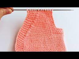 en kolay yelek yaka kol kesimi youtube in 2021 baby knitting patterns knitting patterns easy knitting patterns