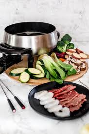 Broth Fondue Oh So Delicioso Recipe Fondue Recipes Meat Fondue Dinner Easy Fondue