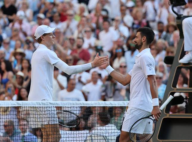 Novak Djokovic ante Sinner: una semifinal con aroma de historia en Wimbledon