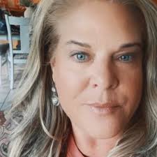 Andrea Nemecek (@ANemecek)