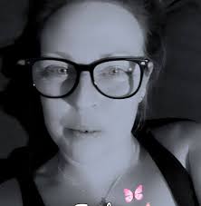 It is with great sadness that I post this 😭 Unfortunately my dad, David  "ROLL UP" Spearman passed away this morning in hospital