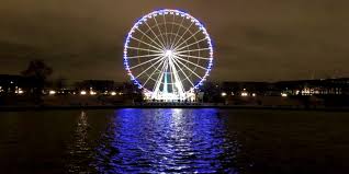 Una dintre cele mai întâlnite remarci este că ava și leah par tot timpul triste. Top 20 Cele Mai Frumoase Fotografii Din Paris VisÄƒtor Prin Lume