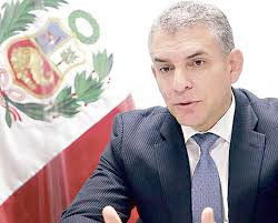 MILES MARCHAN POR RETIRO DE 4 UIT DE AFP, BONO ONP Y FONAVI