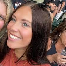 Madelyn Austin's Instagram, Twitter & Facebook