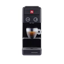 I love coffee proudly presents. Illy Illy Caffe