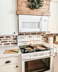 Considering the vertical height of this backsplash area, i was going to have to. Diy Brick Backsplash Blogs For Best Home Decor Using Thin Bricks Old Mill Brick