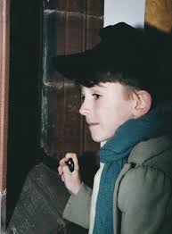 Ulverston Outsiders win drama award for outstanding Cabaret performance