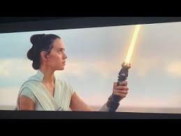 Rey Star Wars Rise Of Skywalker Yellow Lightsaber Pinterest Aliciakarima Rey Star Wars Star Wars Film Star Wars Tattoo