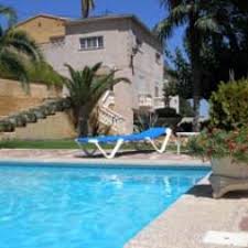 Casas rurales para escaparte un puente, en semana santa o fin de semana, casas rurales ideales para grupos o parejas con programas turísticos de alojamiento y aventura. Casas Rurales En Alicante