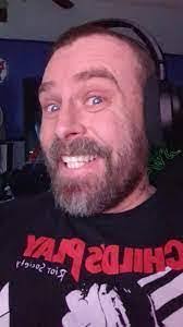 Zack Strait's Instagram, Twitter & Facebook