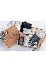 21 pregnancy gifts expecting moms actually want. 35 Best Gifts For Pregnant Women And First Time Moms 2021
