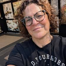 Wishing you a very blessed holiday season, full of light and love. I can't  even begin to explain how blessed I feel to be creating and having you all  here, my small